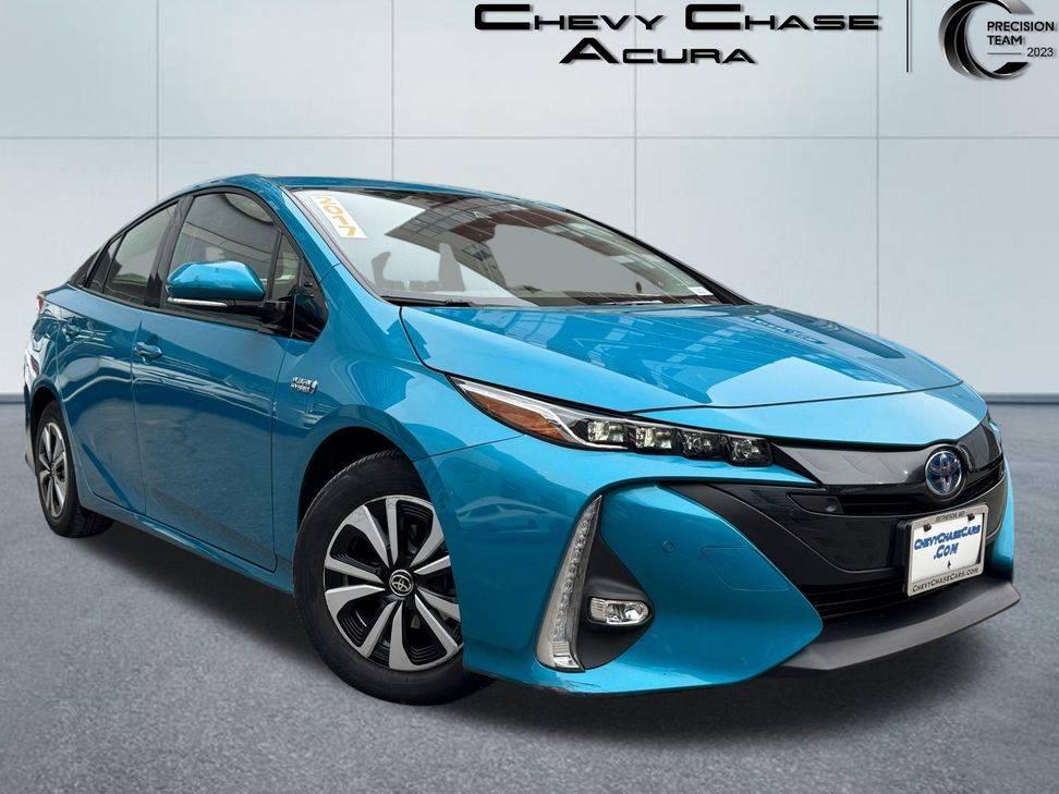 TOYOTA PRIUS PRIME 2017 JTDKARFP5H3032192 image